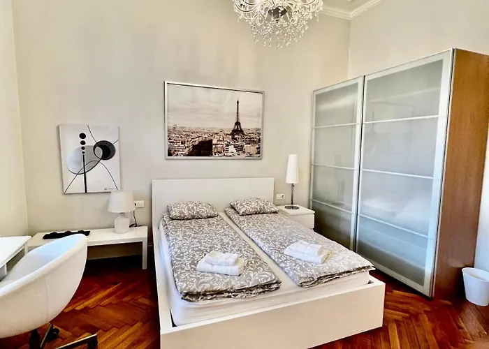 Domira Four Reasons Apartment